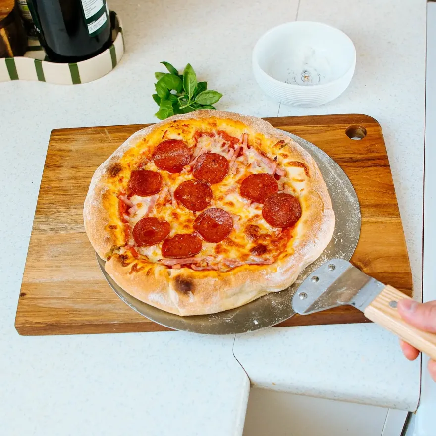 Pizza kit – Pizzasten & Pizzaspade